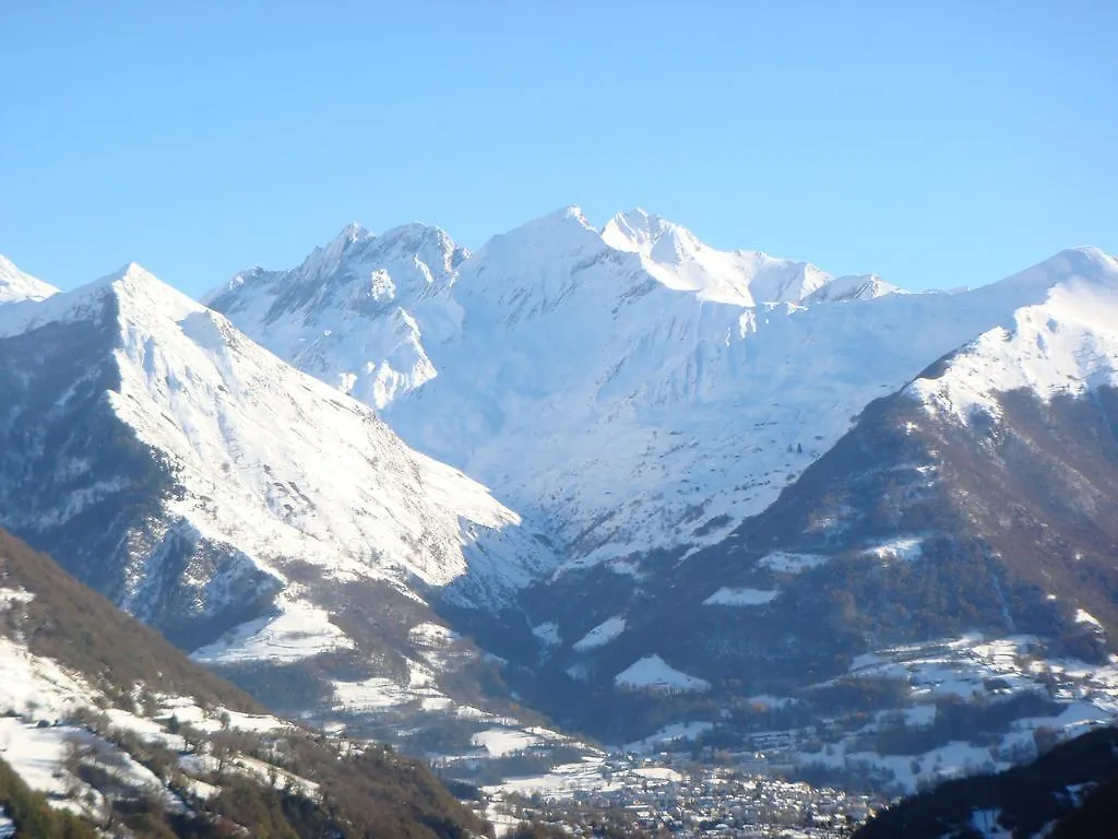 Logis Hotel Les Cimes Argeles-Gazost