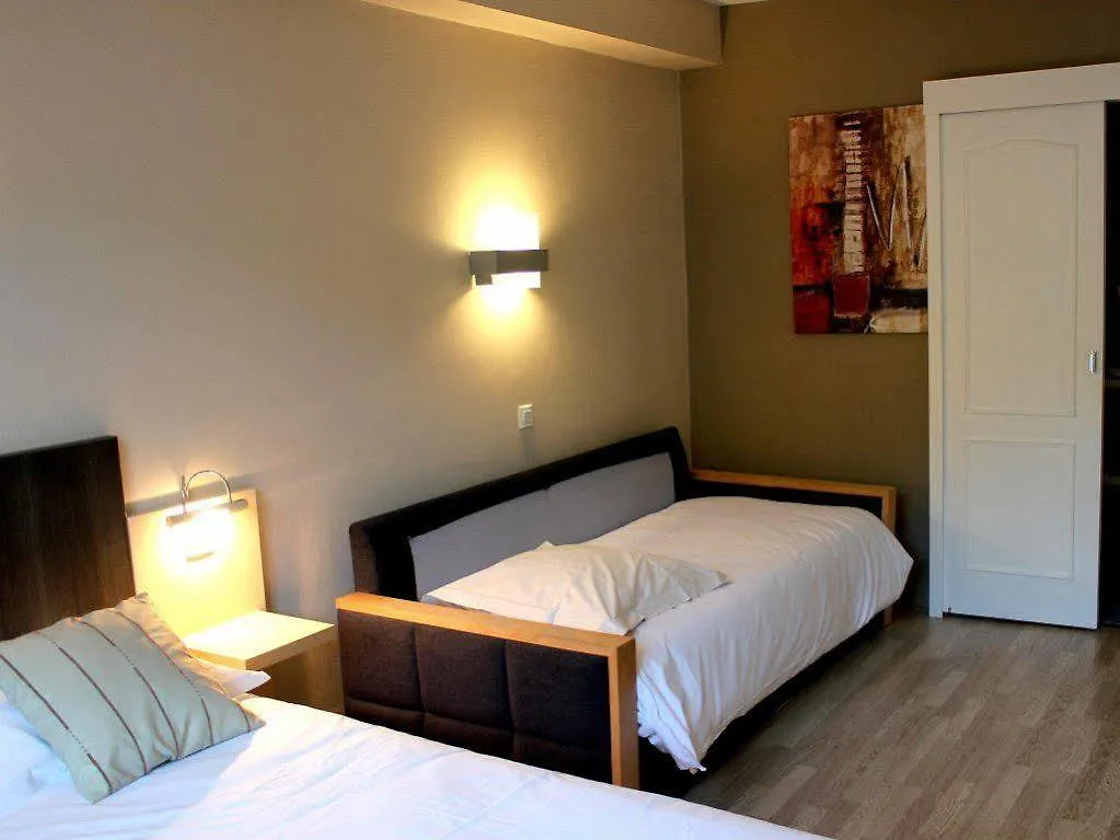 Logis Hotel Les Cimes Argeles-Gazost